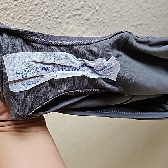 NWT Athleta Gray Bodysuit - Picture 6 of 7